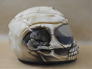 Helma motocyklova lebka airbrush 